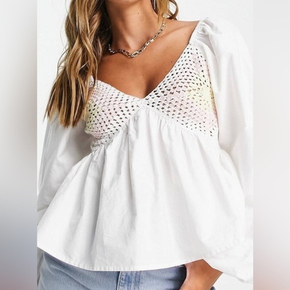 NWOT ASOS DESIGN v neck crochet top with frill sleeve and peplum hem size US 6 - Picture 1 of 10